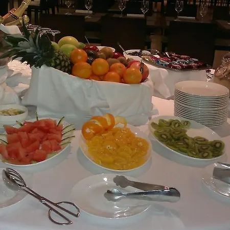 Hotel Ciudad De 4*