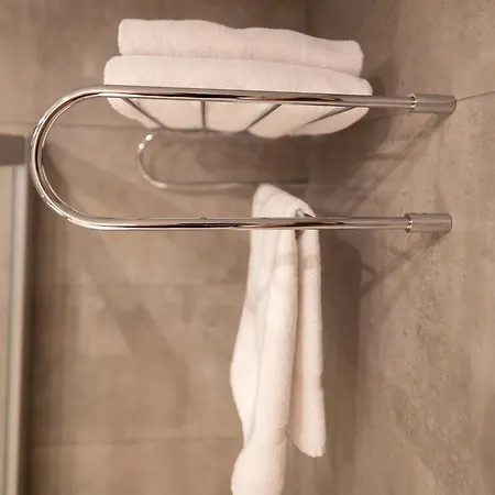 Ciudad De Ponferrada, Ascend Collection Ponferrada