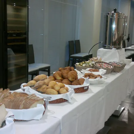 Ciudad De Ponferrada, Ascend Collection 4*