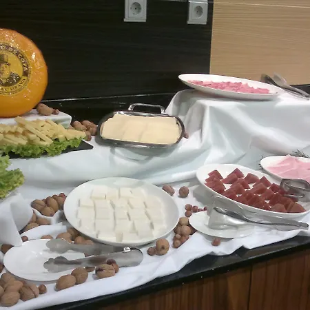 Ciudad De Ponferrada, Ascend Collection Ponferrada