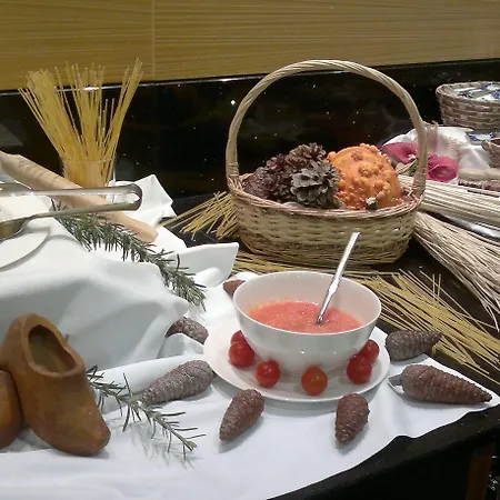 Ciudad De Ponferrada, Ascend Collection Hotel