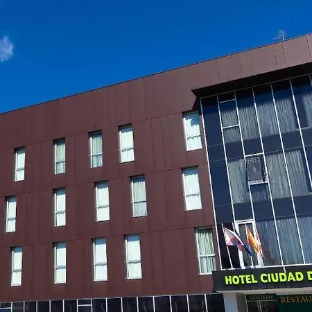 فندق Ciudad De Ponferrada, Ascend Collection بونفيراذا