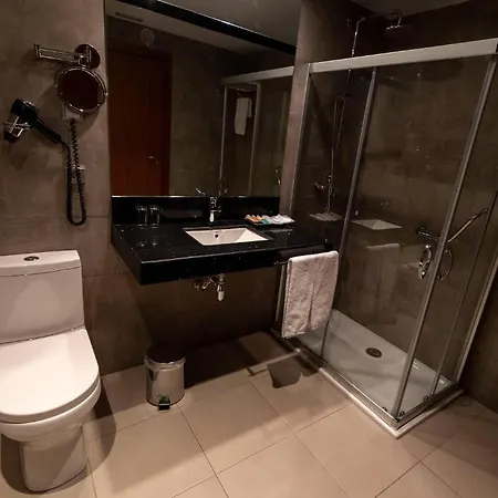 Ciudad De Ponferrada, Ascend Collection Ξενοδοχείο 4*