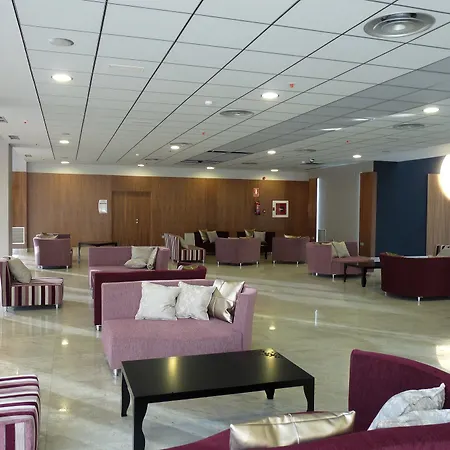 Ciudad De Ponferrada, Ascend Collection 4*