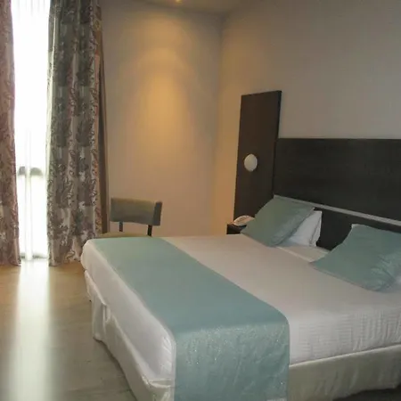 Ciudad De Hotel 4*