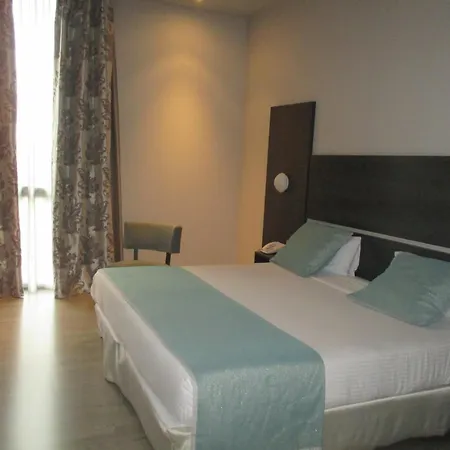 Ciudad De Ponferrada, Ascend Collection Hotel 4*