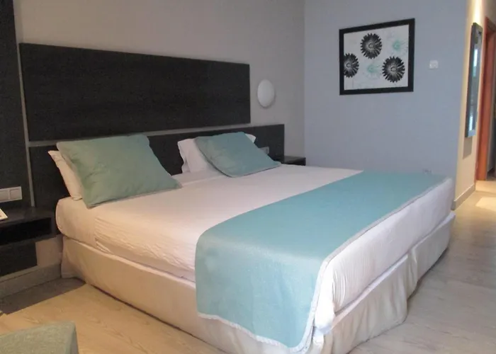 Ciudad De Ponferrada, Ascend Collection Ponferrada