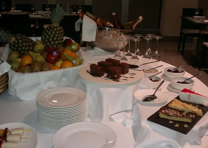 Ciudad De Ponferrada, Ascend Collection 4*