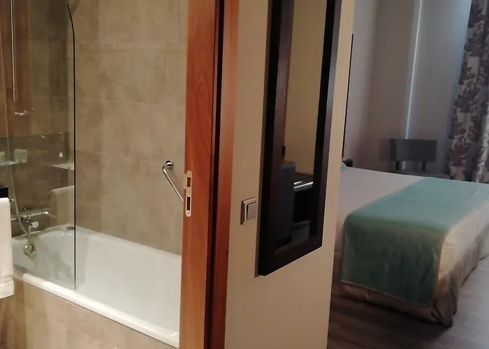 Ciudad De Ponferrada, Ascend Collection