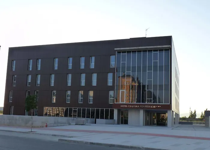 Ciudad De Ponferrada, Ascend Collection Hotel