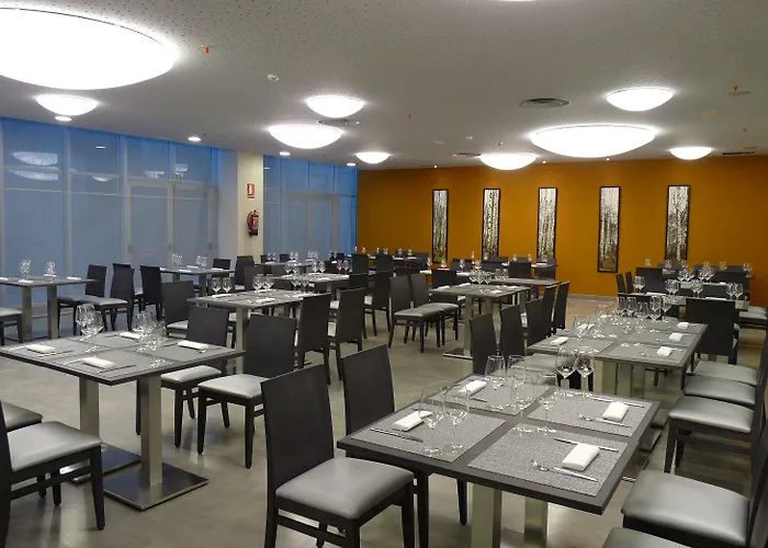 Ciudad De Ponferrada, Ascend Collection Ponferrada