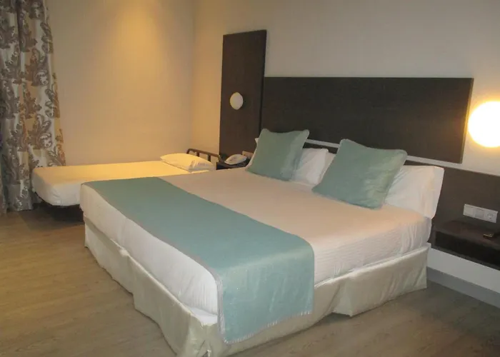 Ciudad De Ponferrada, Ascend Collection 4* Ponferrada